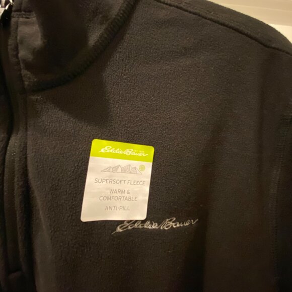 Eddie Bauer Men's 1/4 Zip Pullover Black Super Soft Fleece Sweater Size XL NWT - Picture 2 of 5
